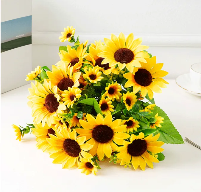 Clearance Bulk Artificial Sunflower Stems Sunflowers Flowers Plants for Fall Outdoor Indoor Decoration Wholesale